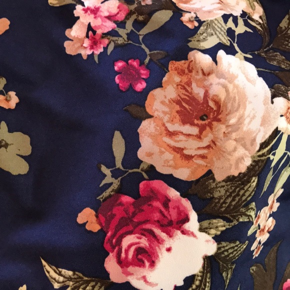 Floral Maxi Skirt - Picture 4 of 5